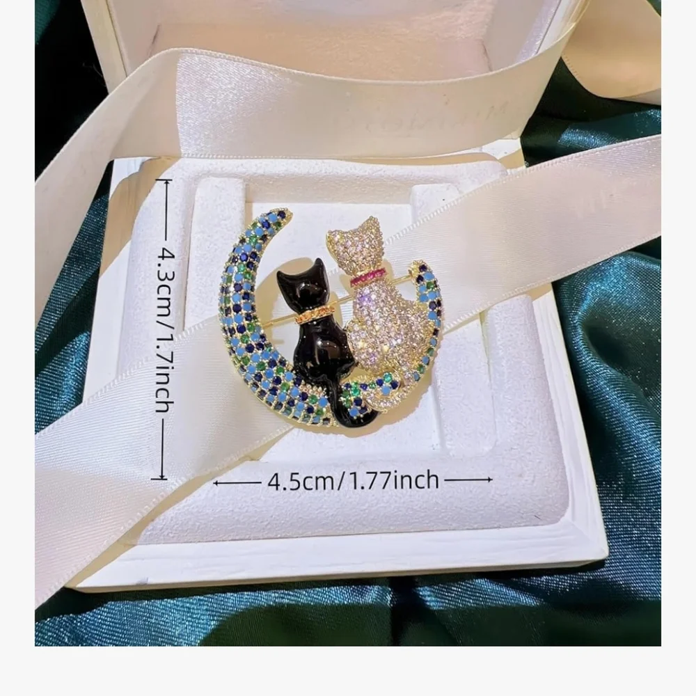 Elegant Black and Silver Cat Brooch Set